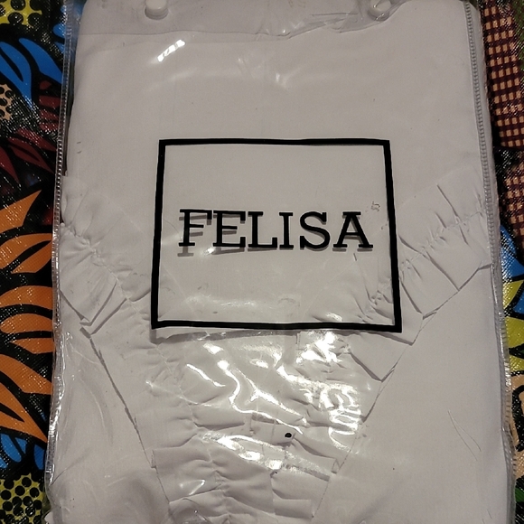 NEW Elegant White Ruffle Shower Curtain - Picture 2 of 3